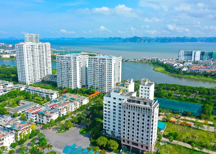 Biệt thự Biêt Thự Hùng Thắng Bãi Cháy - Chỉ Thuê Tầng 3 &4 - Không Nguyên Căn Hạ Long